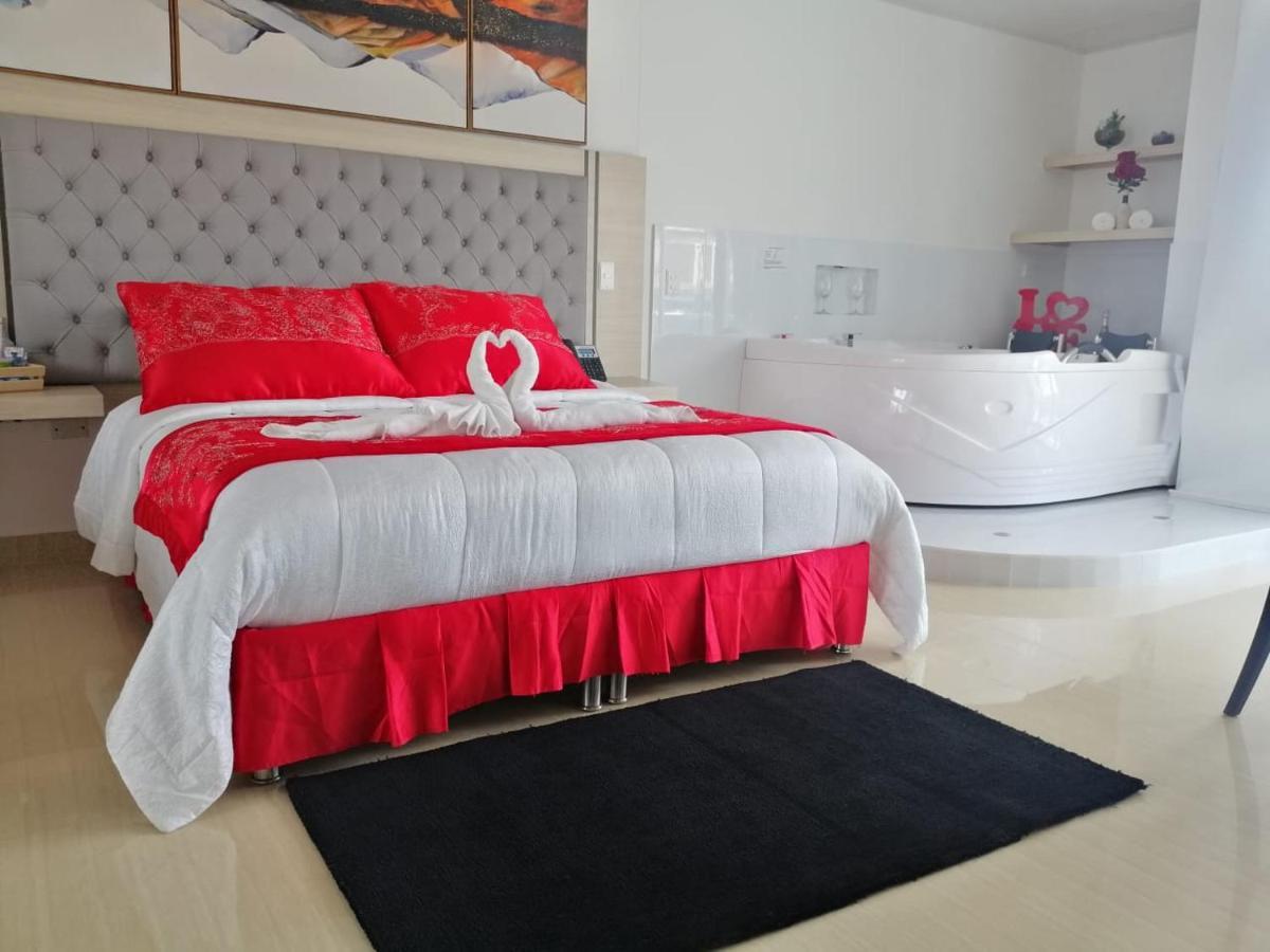 Hotel San Antonio גוארנה מראה חיצוני תמונה