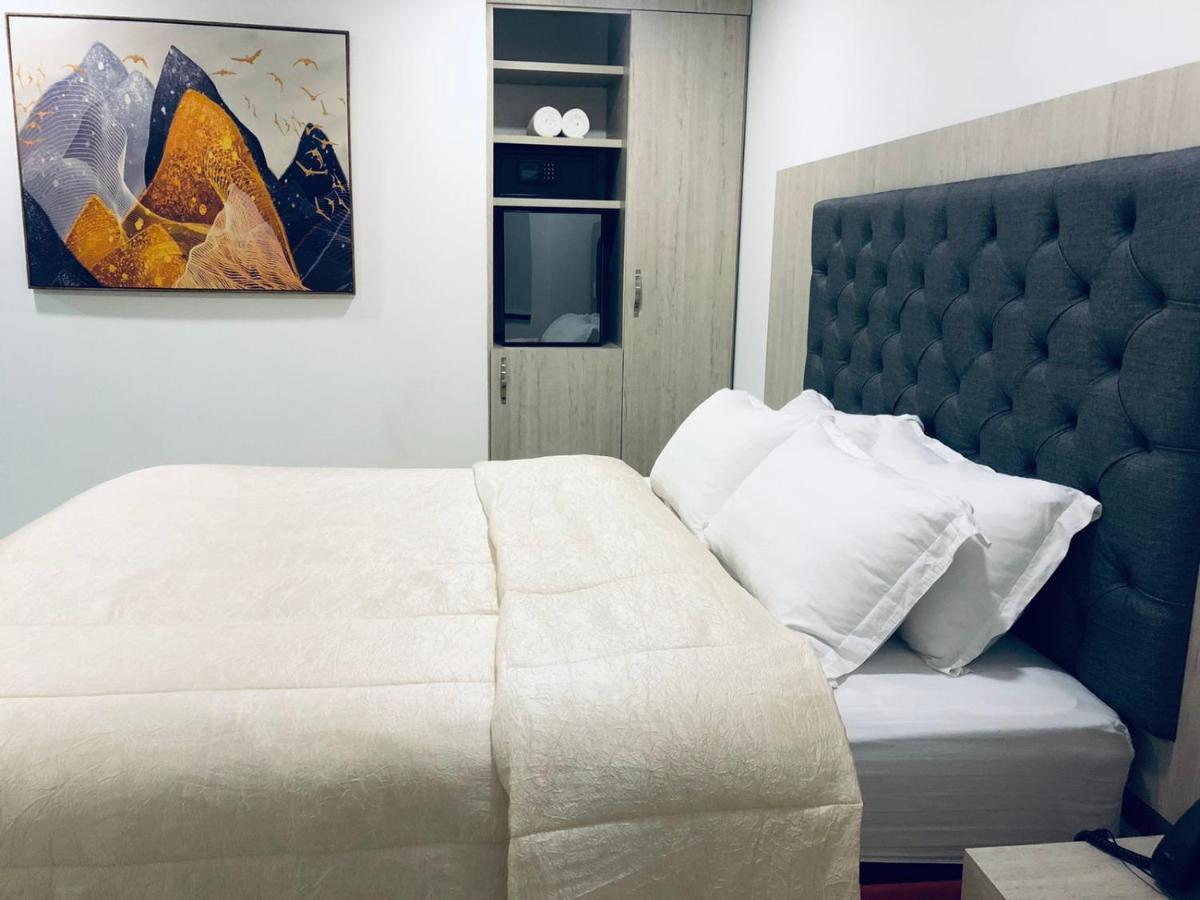 Hotel San Antonio גוארנה מראה חיצוני תמונה