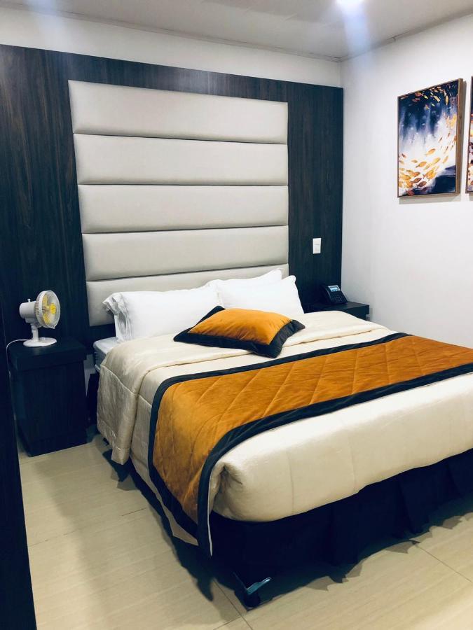 Hotel San Antonio גוארנה מראה חיצוני תמונה