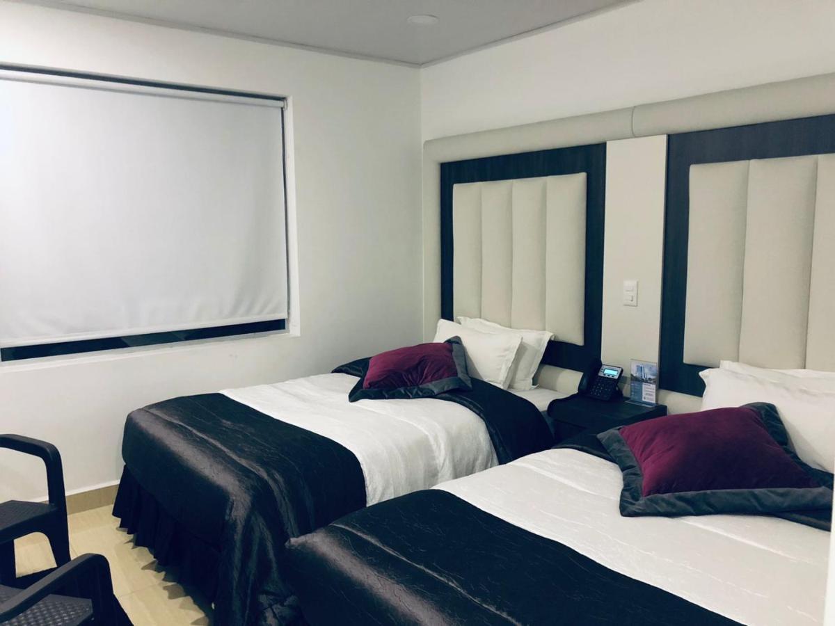 Hotel San Antonio גוארנה מראה חיצוני תמונה