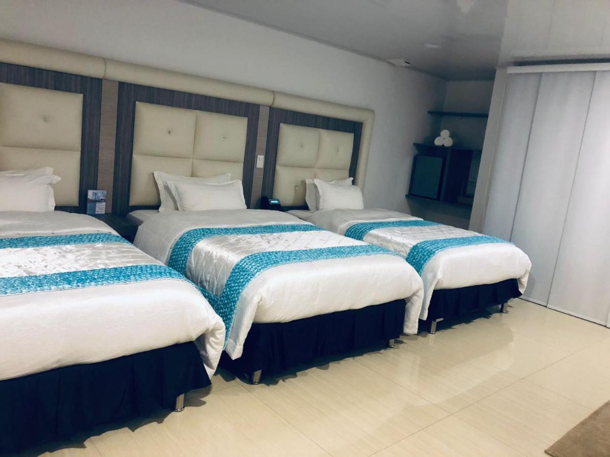 Hotel San Antonio גוארנה מראה חיצוני תמונה