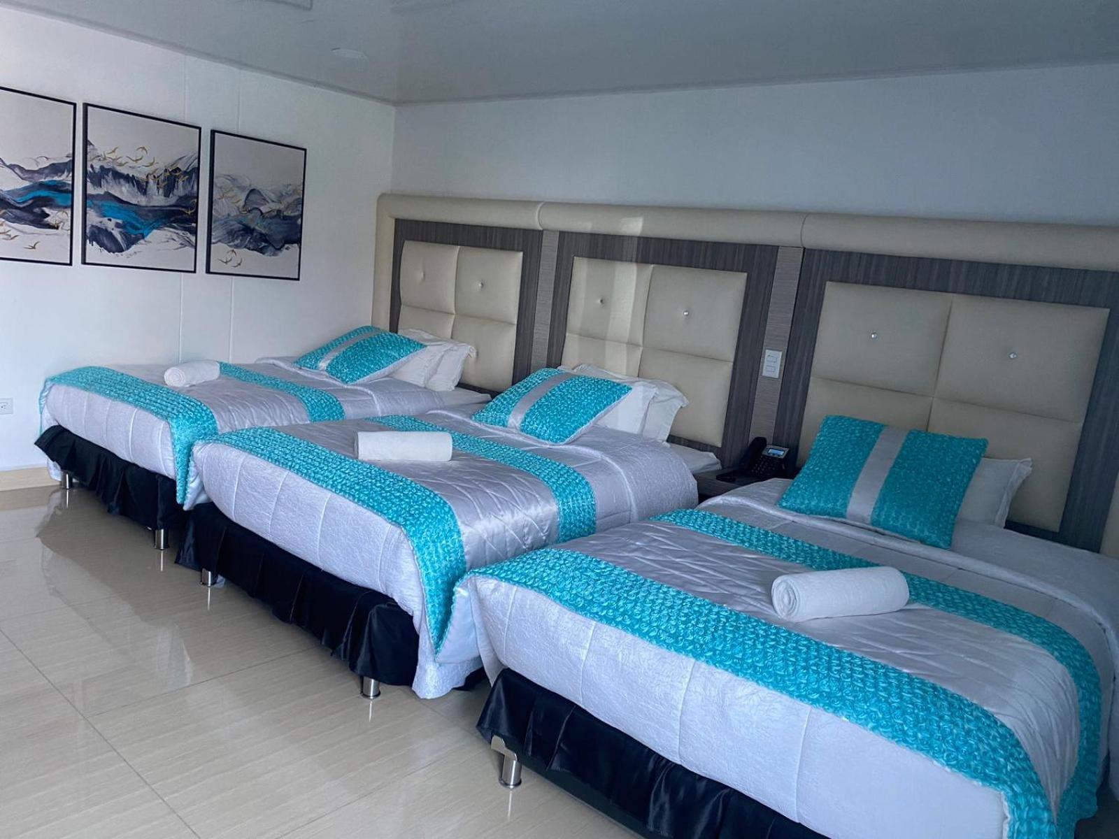 Hotel San Antonio גוארנה מראה חיצוני תמונה