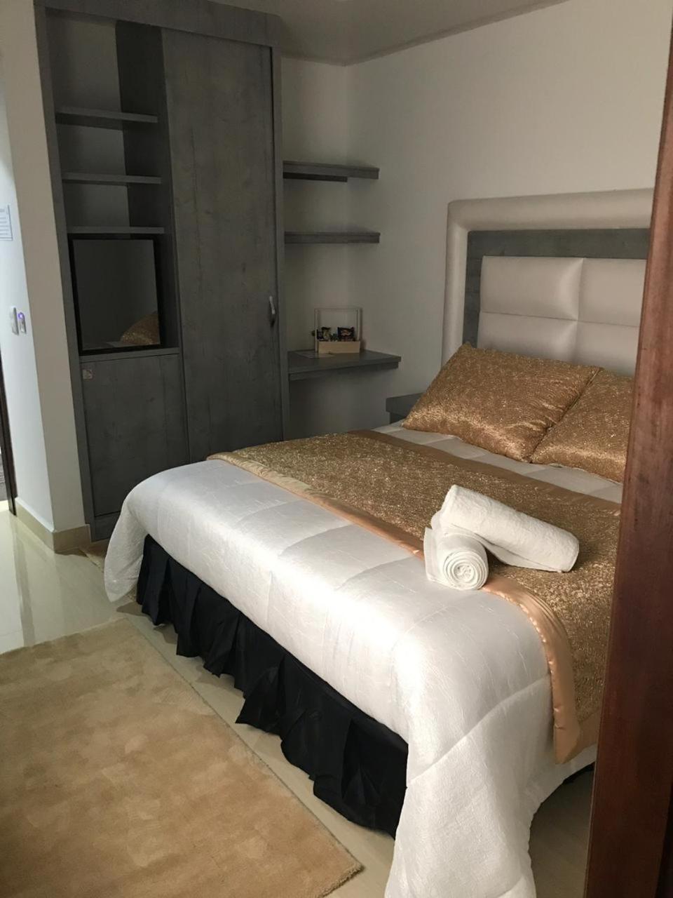 Hotel San Antonio גוארנה מראה חיצוני תמונה