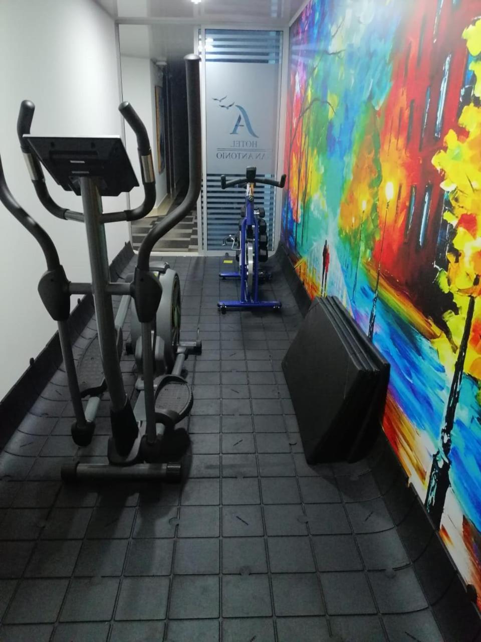 Hotel San Antonio גוארנה מראה חיצוני תמונה
